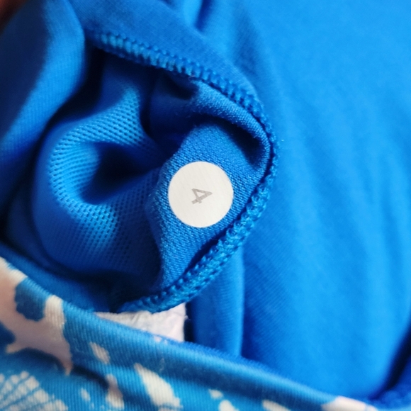 Lululemon Back On Track tank top - Picture 7 of 9